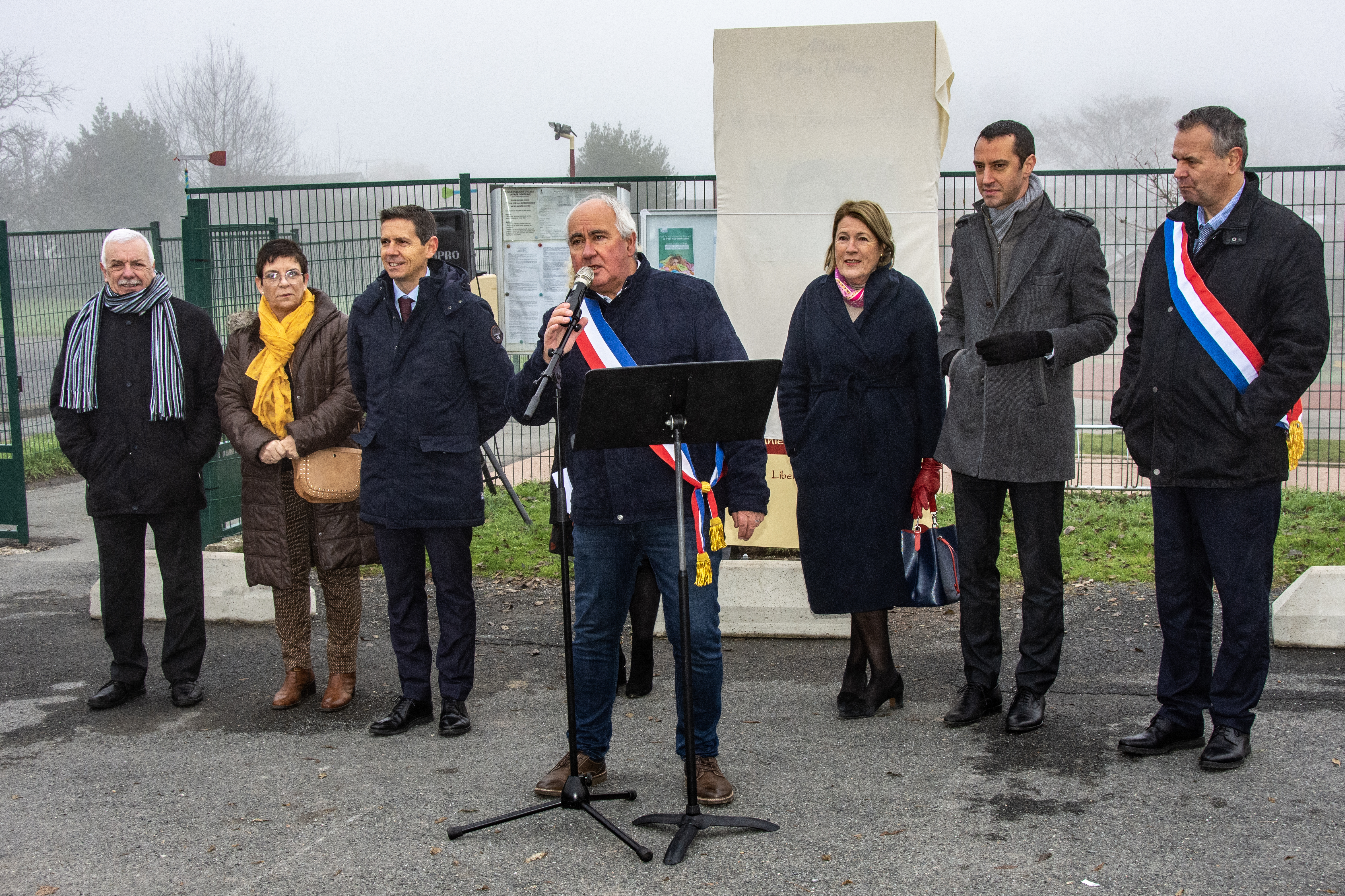 Inauguration de l'école primaire "Simone-Veil"